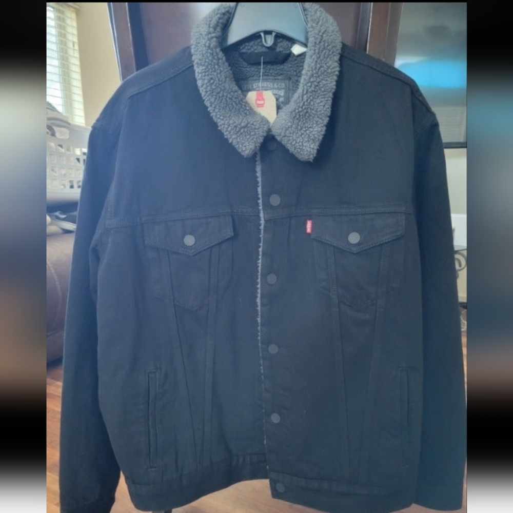 Levi's Sherpa Trucker Jacket